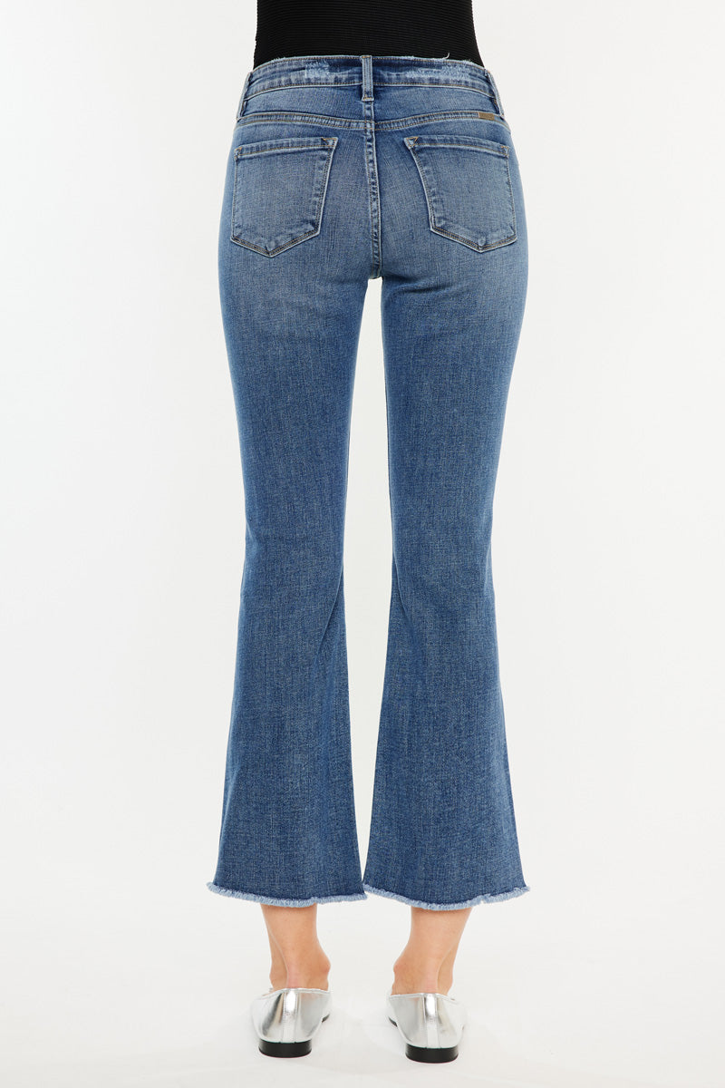 Kancan Full Size Frayed Detail selling Cropped Jeans