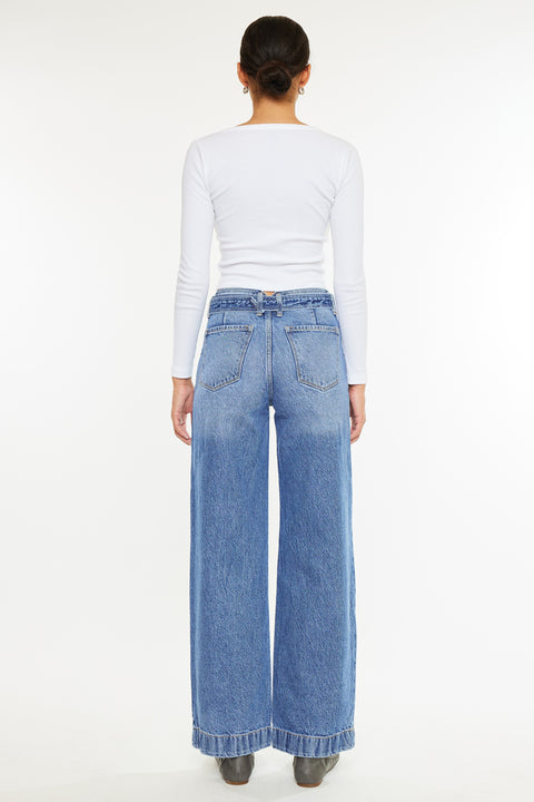 Finn Ultra High Rise Wide Fit Leg Jeans